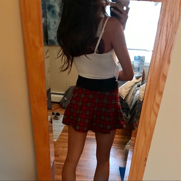 Plaid Skirt - Picture 2 of 4
